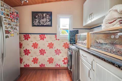 106 Central Avenue, Southend-on-sea, SS2 4DZ