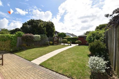2 bedroom detached bungalow for sale, Bedford Road, Holland-on-Sea