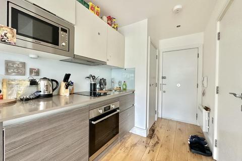 Studio for sale, Trident House, Station Road, Hayes
