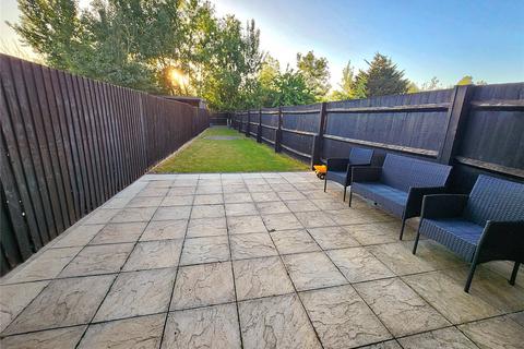 136 Battery Road, London, SE28 0JQ