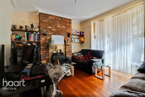2 bedroom terraced house for sale, Dixon Street, Lincoln