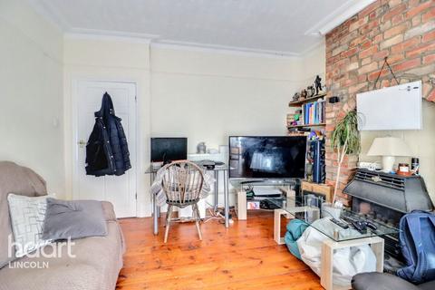 2 bedroom terraced house for sale, Dixon Street, Lincoln