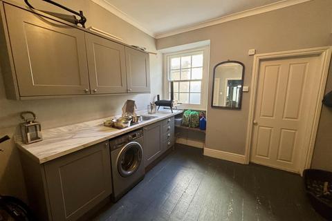 undefined, Raglan Street, Beaumaris