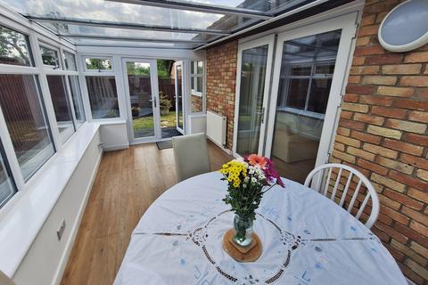 undefined, Woodmer Close, Shillington, SG5 3PA