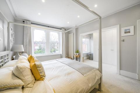 67 Hopton Road, London, SW16 2EL