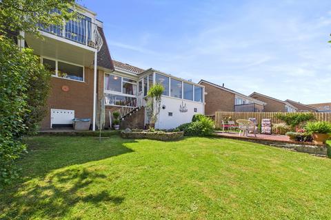 69 Channel View, Ilfracombe, EX34 9PU