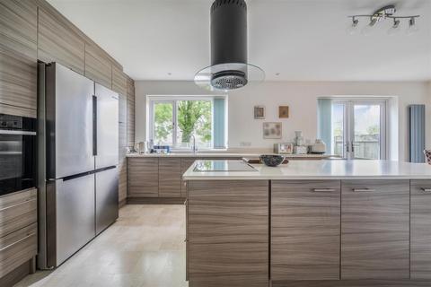 4 bedroom detached house for sale, Damy Green, Corsham