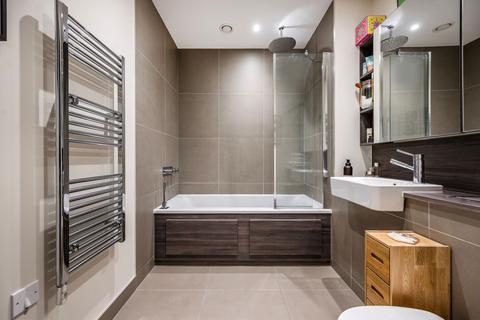 1 bedroom flat for sale, King Street, London W6