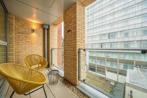 1 bedroom flat for sale, King Street, London W6
