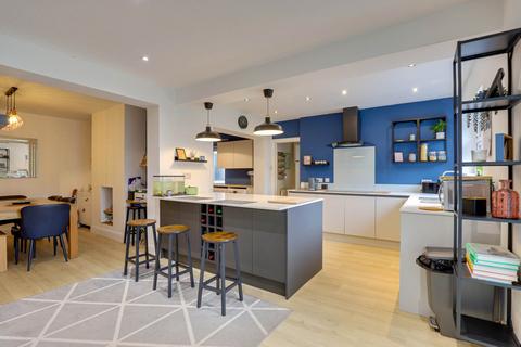 4 bedroom detached house for sale, Uplands Road, Caversham