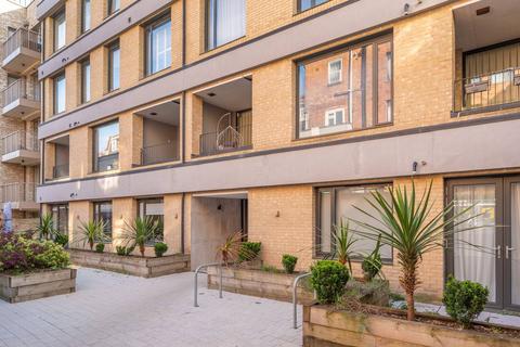 Kilburn Grange Park, Kilburn, London, NW6