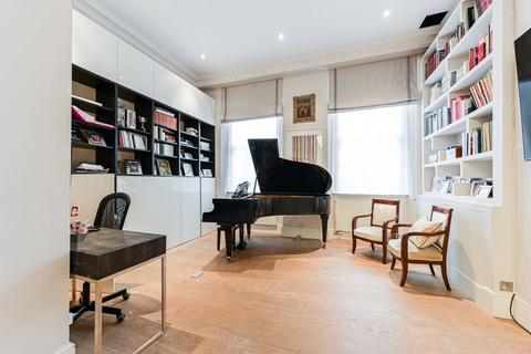 undefined, Eaton Place, Belgravia, London, SW1X