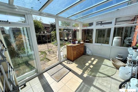 2 bedroom semi-detached house for sale, Lea Road, Tiverton, EX16