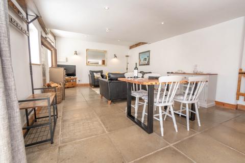 Blackbird Barn, 50 High Street, Wells-next-the-sea, NR23 1EN