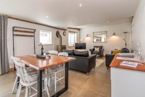 Blackbird Barn, 50 High Street, Wells-next-the-sea, NR23 1EN