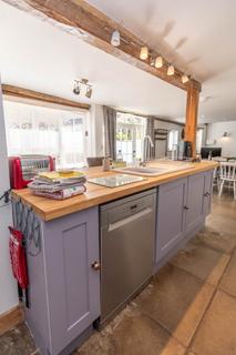 Blackbird Barn, 50 High Street, Wells-next-the-sea, NR23 1EN