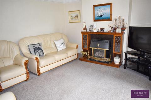 2 bedroom cottage for sale, Blackburn Lane, Worsbrough, Barnsley
