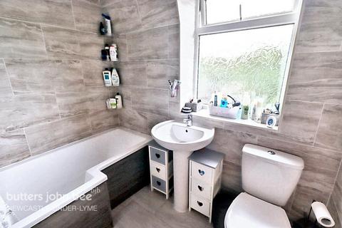29 Bath Road, Newcastle, ST5 6QX