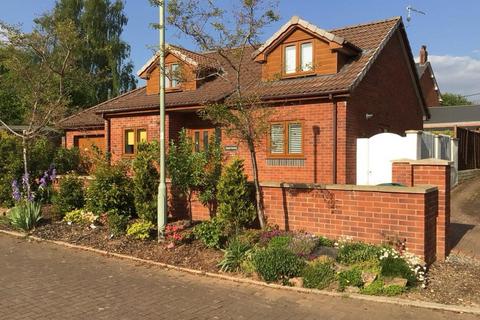 7a Tidcombe Close, Tiverton, EX16 4RA
