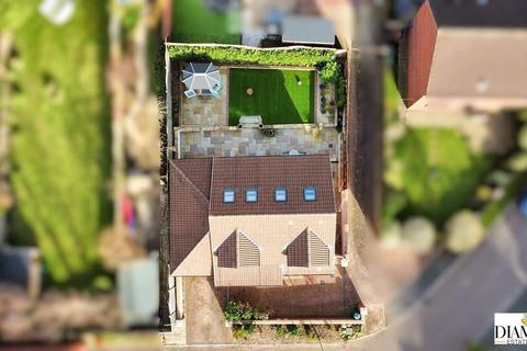 7a Tidcombe Close, Tiverton, EX16 4RA