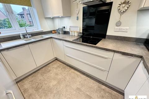 7a Tidcombe Close, Tiverton, EX16 4RA