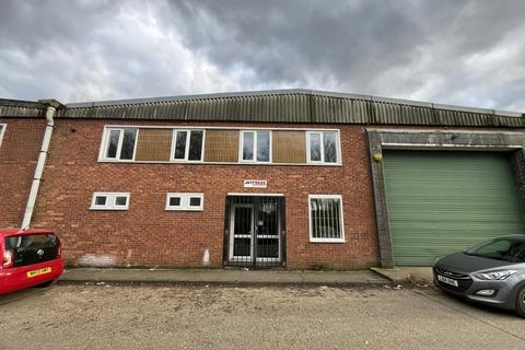 Distribution warehouse for sale, Osier Way Aylesbury HP20 1EB
