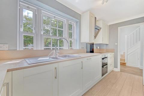 1 Austen Drive, Stock, Ingatestone, CM4 9FB