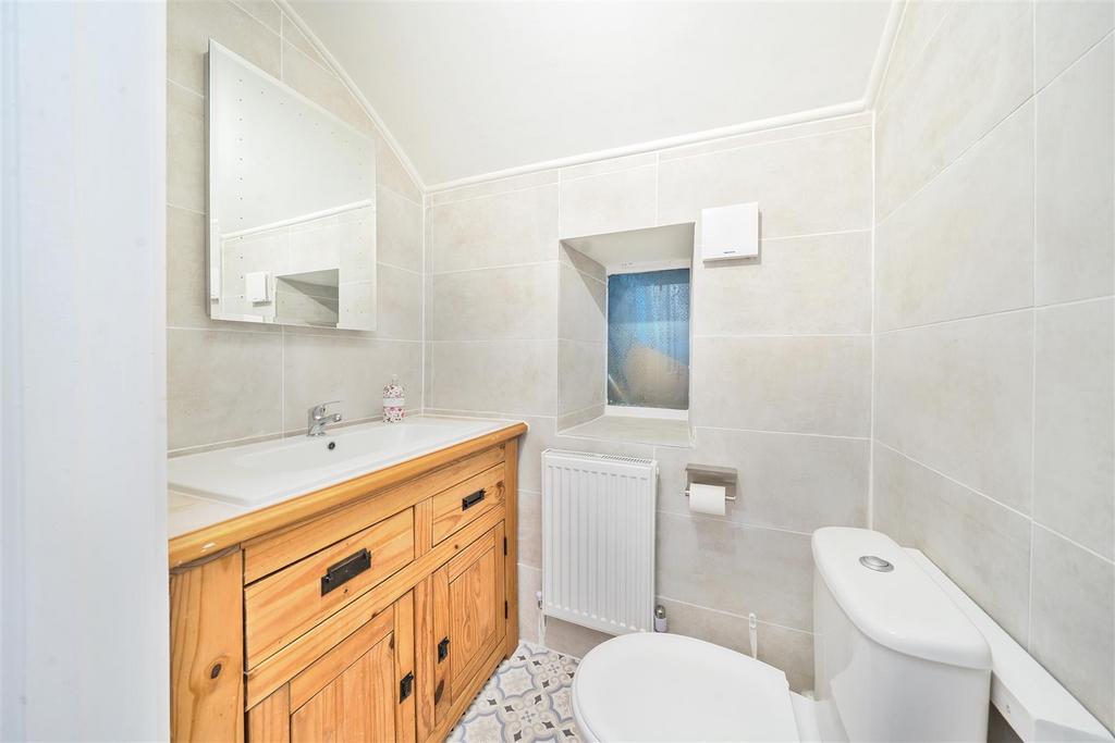 En-suite W.C.
