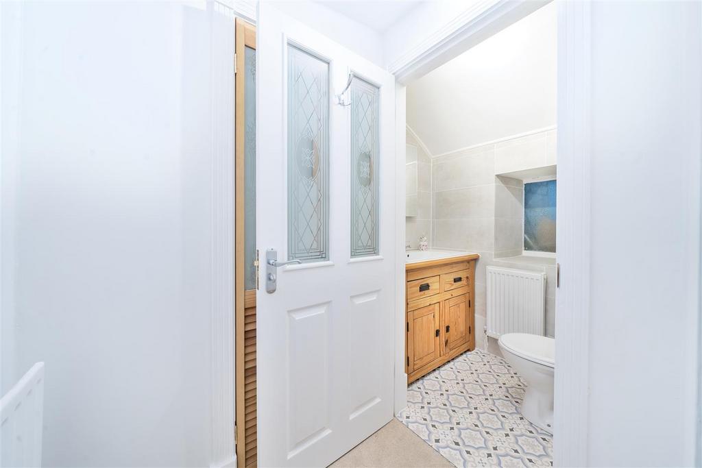 En-suite W.C.