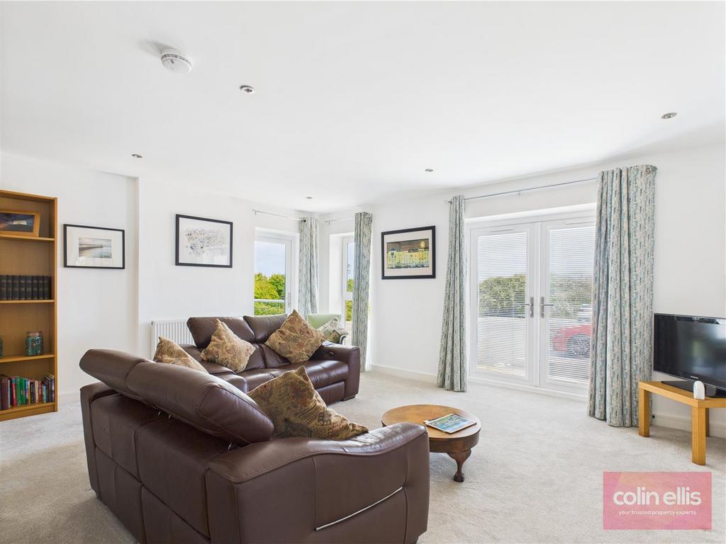 CAM05075 G0-PR0115-STILL012.jpg