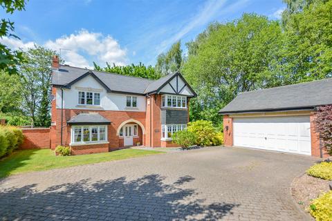 6 College Side, Mansfield, NG18 2EU