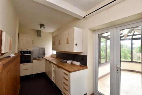 2 bedroom semi-detached house for sale, Healey Avenue, Heywood, Greater Manchester, OL10