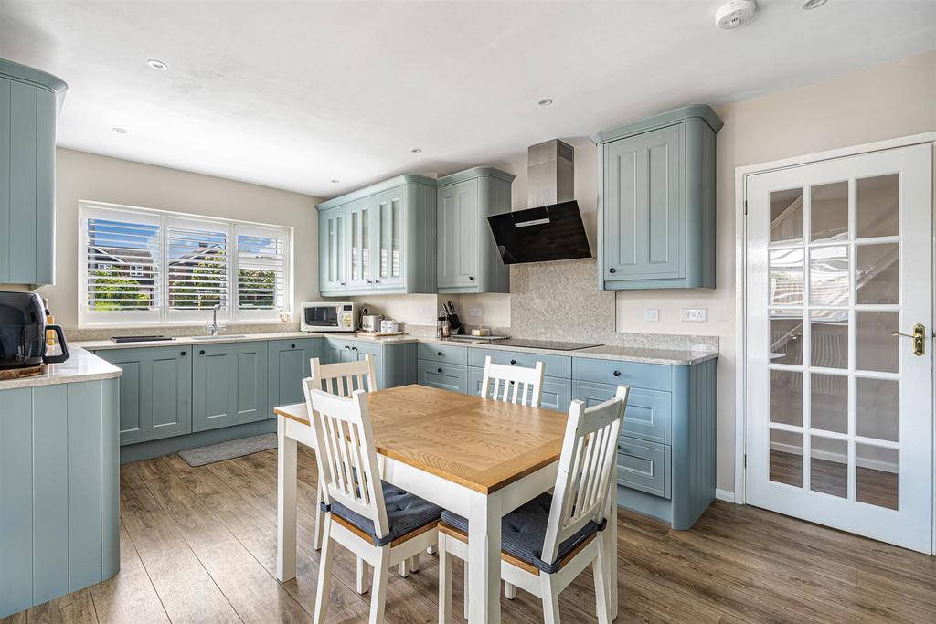 4 Whitehill Road-15.jpg