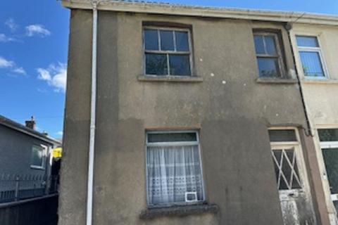 2 bedroom end of terrace house for sale, Watkins Terrace, Caerbont, Abercrave, Swansea.