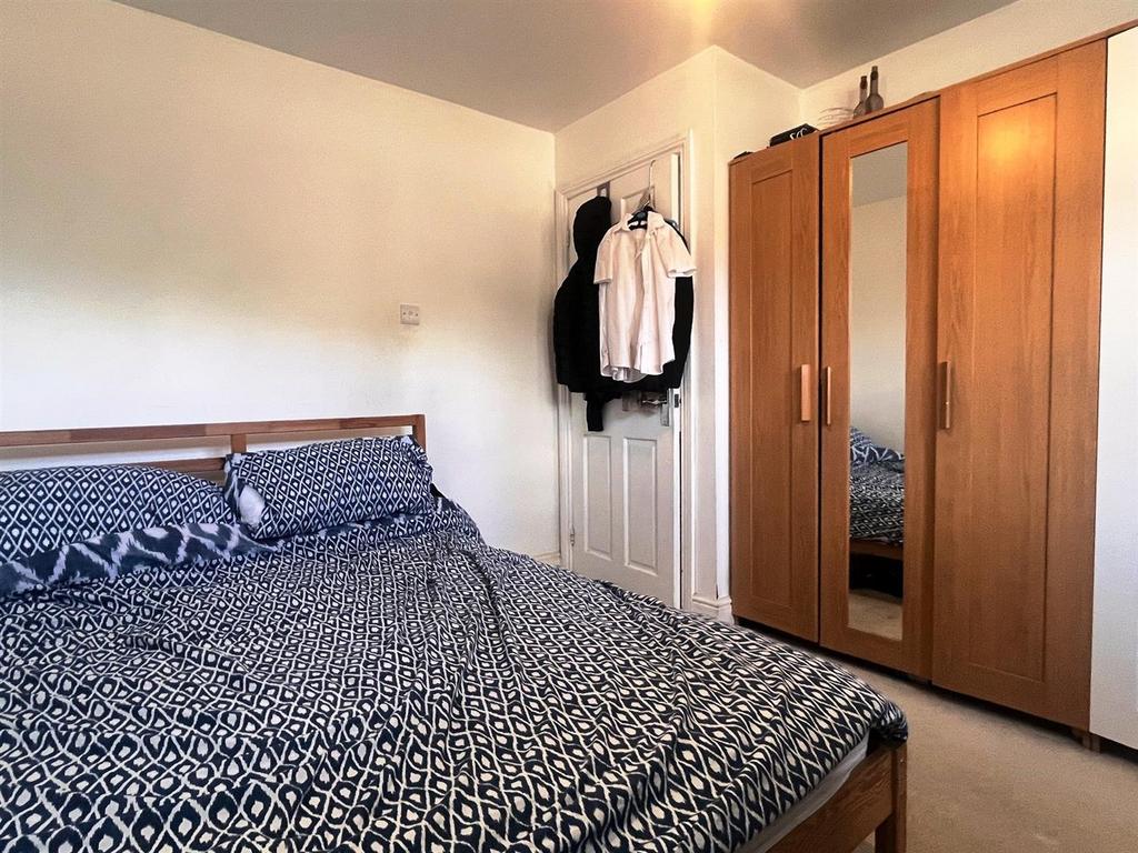 Bed 1.1.jpg