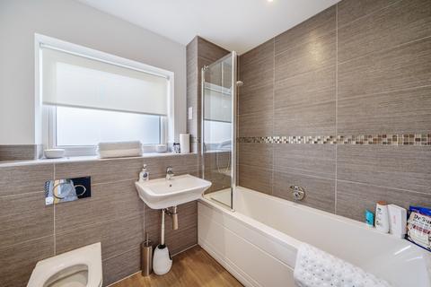15 Fairview Road, Cheltenham, GL52 2AD