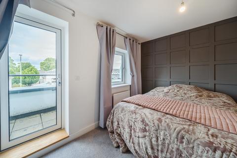 15 Fairview Road, Cheltenham, GL52 2AD