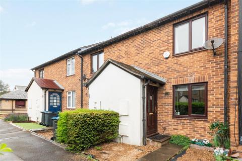 32 Connaught Gardens, Morden, SM4 6DB