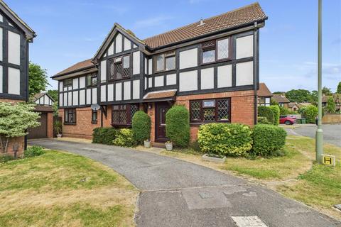 4 bedroom detached house for sale, Gray Close, Warsash, Southampton