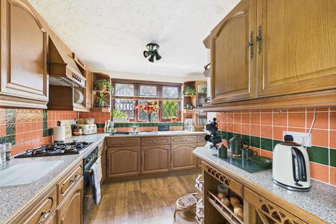 4 bedroom detached house for sale, Gray Close, Warsash, Southampton