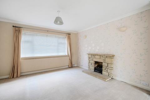 39 Unwin Road, Cheltenham, GL51 6PG