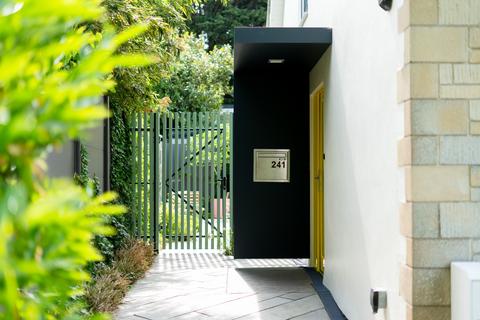 241 Down Road, Portishead, Bristol, BS20 8HU