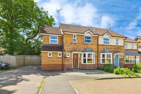 39 Earles Meadow, Horsham, RH12 4HP
