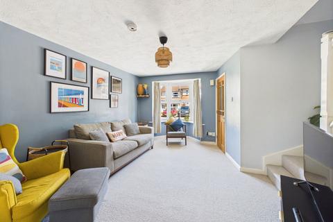 39 Earles Meadow, Horsham, RH12 4HP