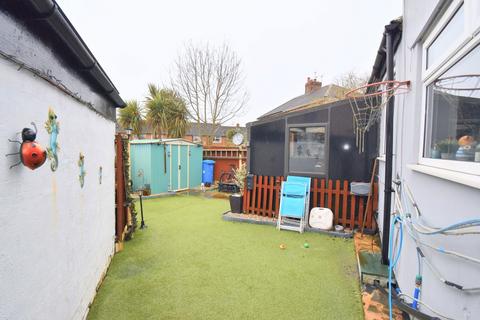 21 Nicholas Road, Widnes, WA8 8ST