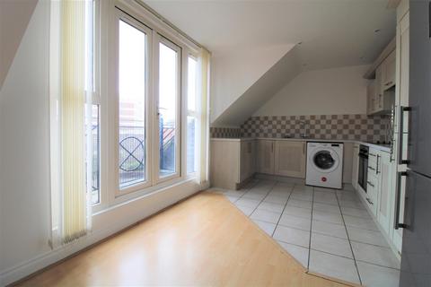 3 bedroom penthouse for sale, Palgrave Road, Bedford