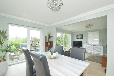 undefined, CLOSE TO BEACH * YAVERLAND