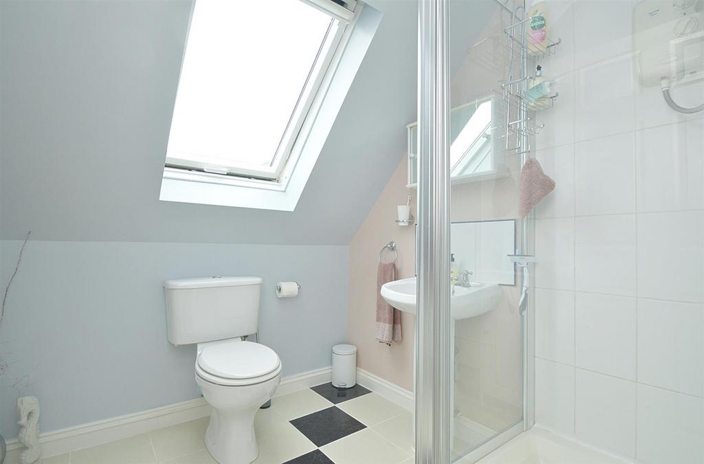 Resized En Suite2.jpg