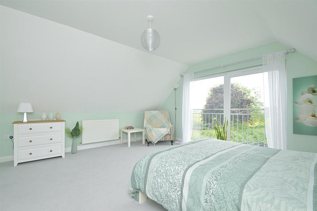 Resized Bed1a.jpg