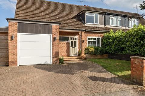 undefined, Henley on Thames,  Oxfordshire,  RG9